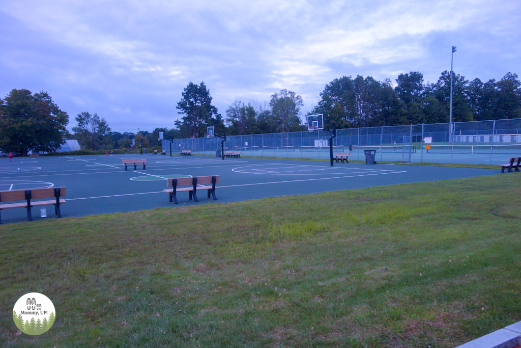 basketball and tennis in Windham, NH at Griffin Park