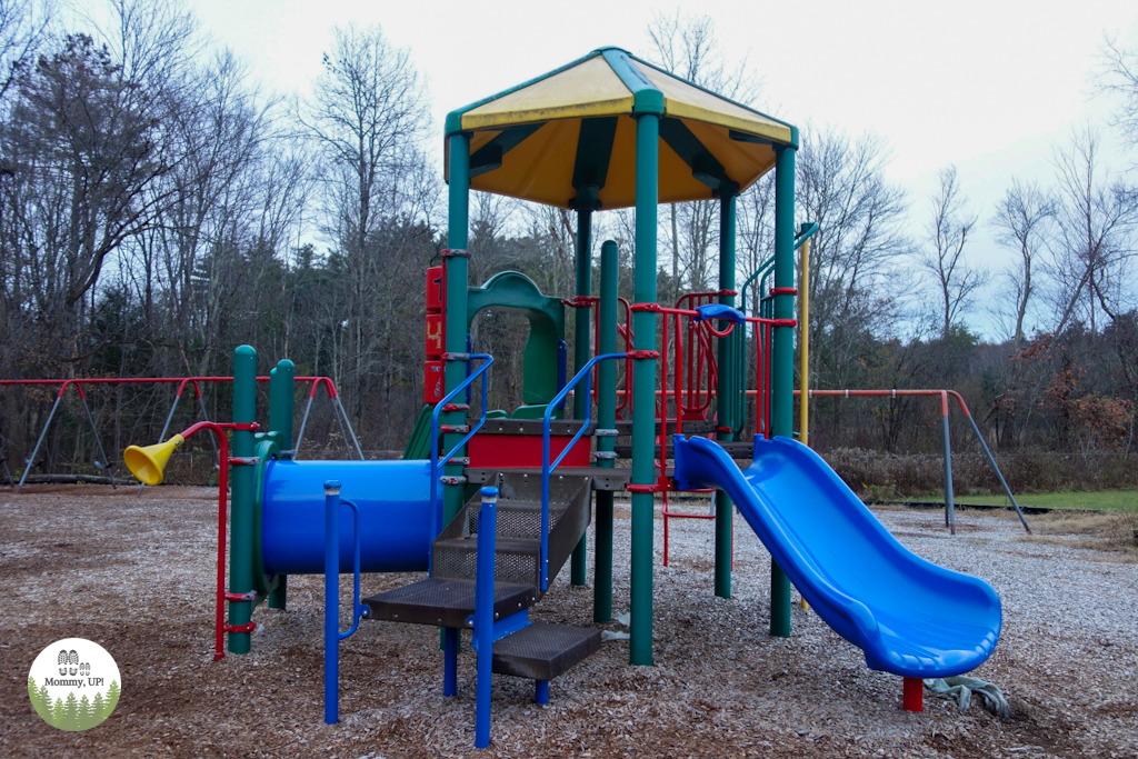 toddler playground in pepperell, ma