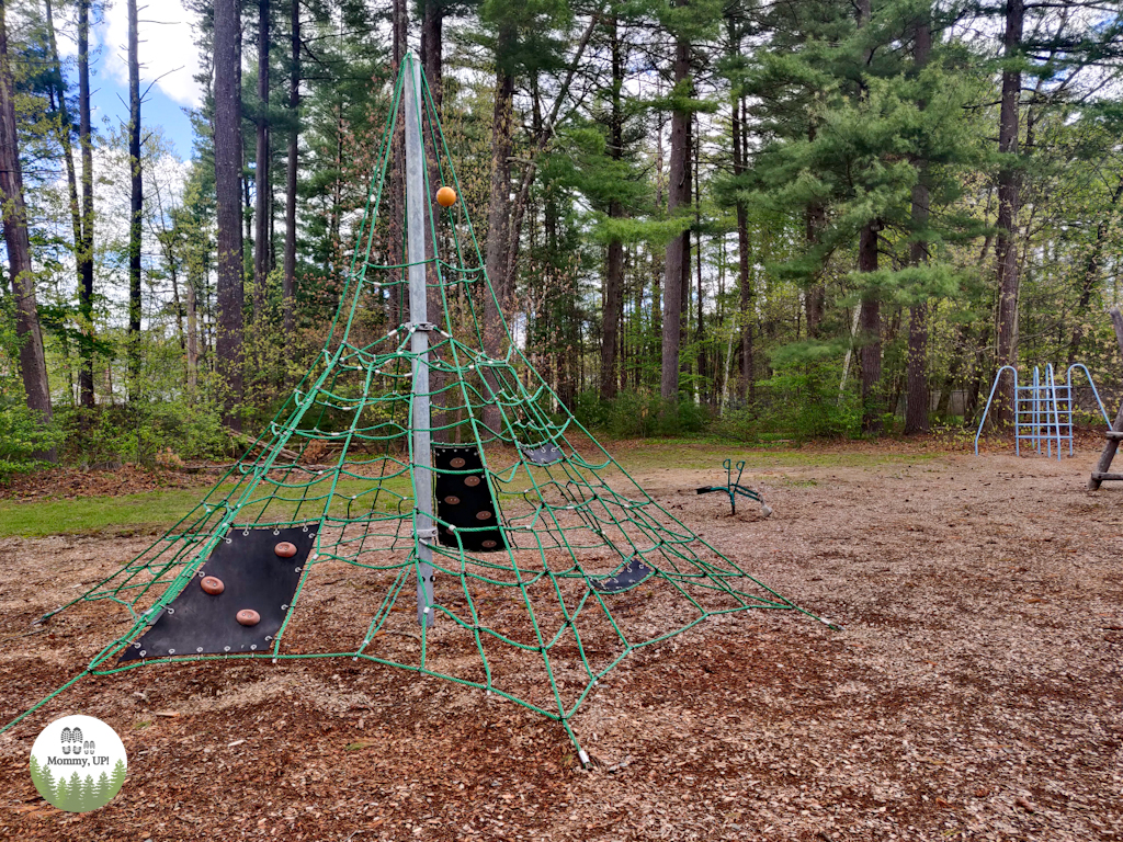 toddler playground in nashua