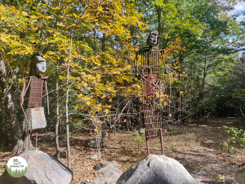 Smock sculpture at The Andres Institute of Art 